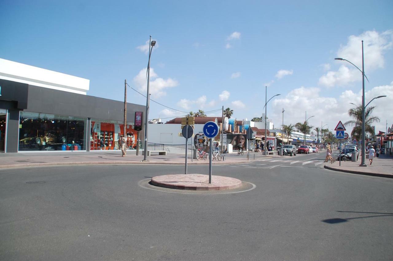 Home Queen Corralejo Bagian luar foto